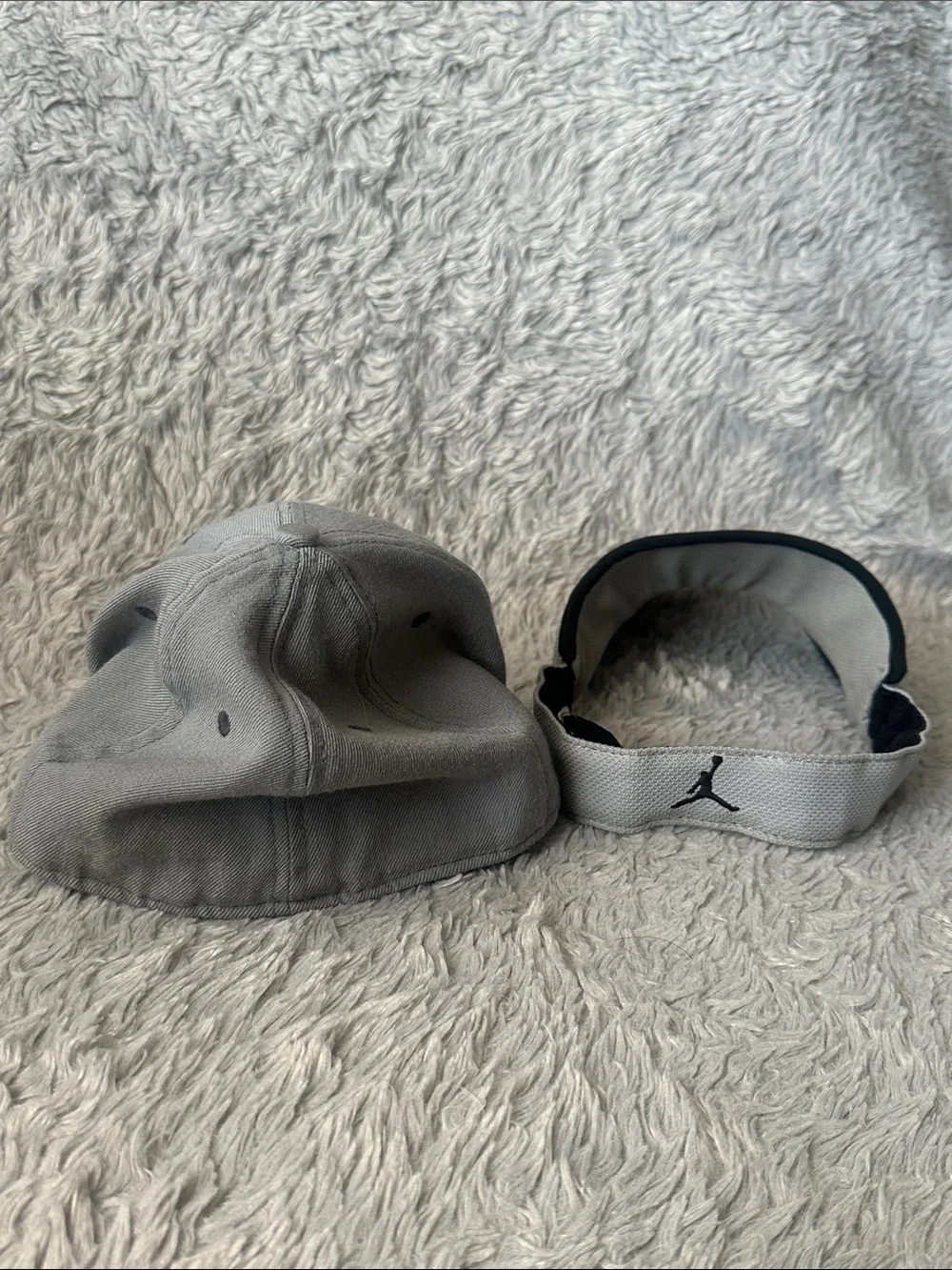 Jordan Gray 7 1/4 fitted Hat & Gray 23 Visor